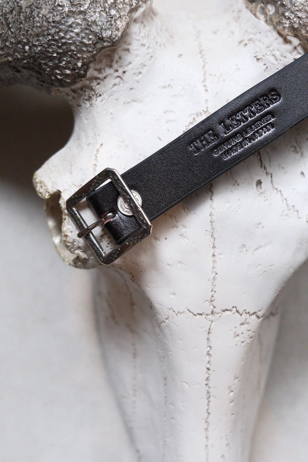 The Letters : GARRISON EMBROIDERY LONG BELT -COW HIDE- / BLACK