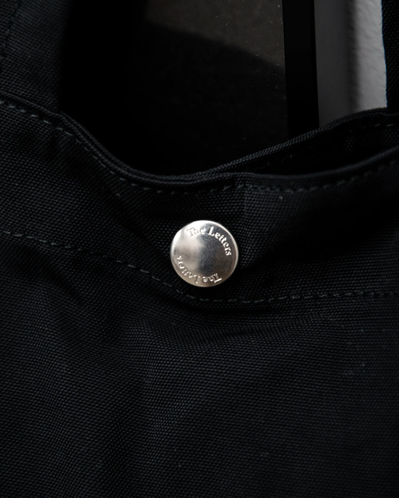 The Letters:STRAP TOTE BAG -NYLON COTTON PIN OX-