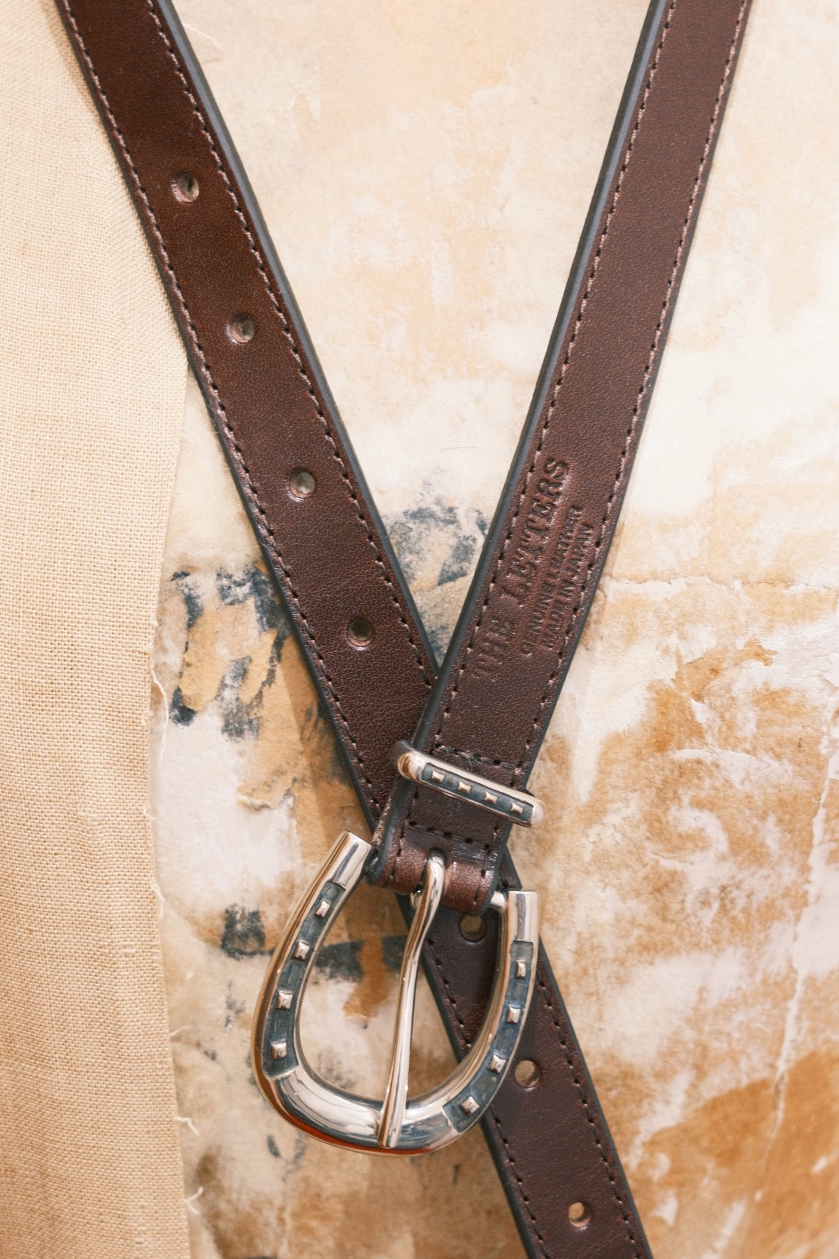 The Letters : DOUBLE SIDED HORSESHOE LONG BELT -COW HIDE- / CHOCOLATE