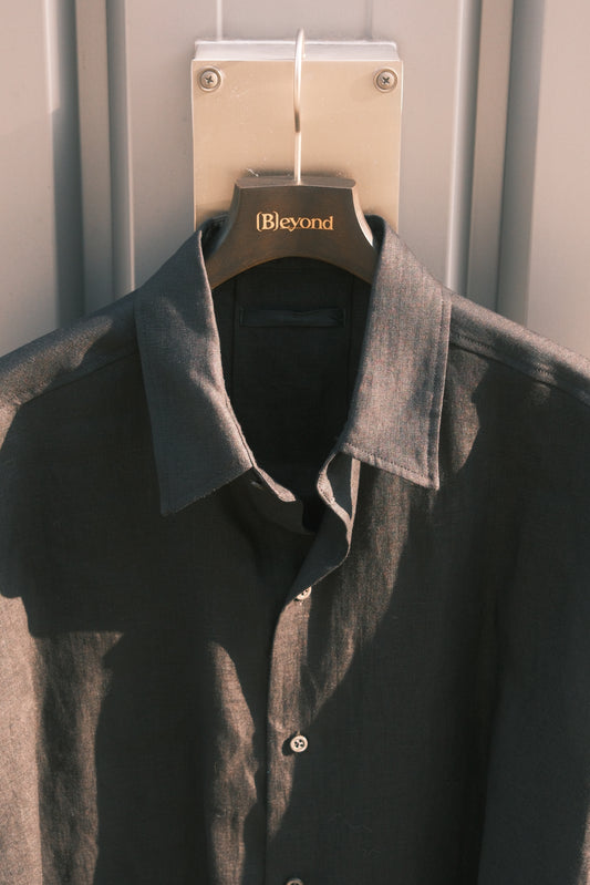 JUHA:EX.SURFACE DYED LINEN SHIRT / BLACK