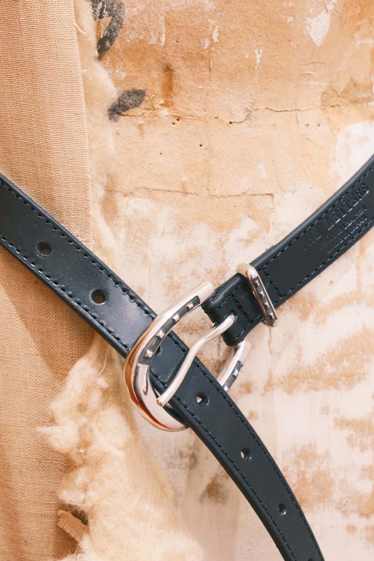 The Letters : DOUBLE SIDED HORSESHOE LONG BELT -COW HIDE- / BLACK