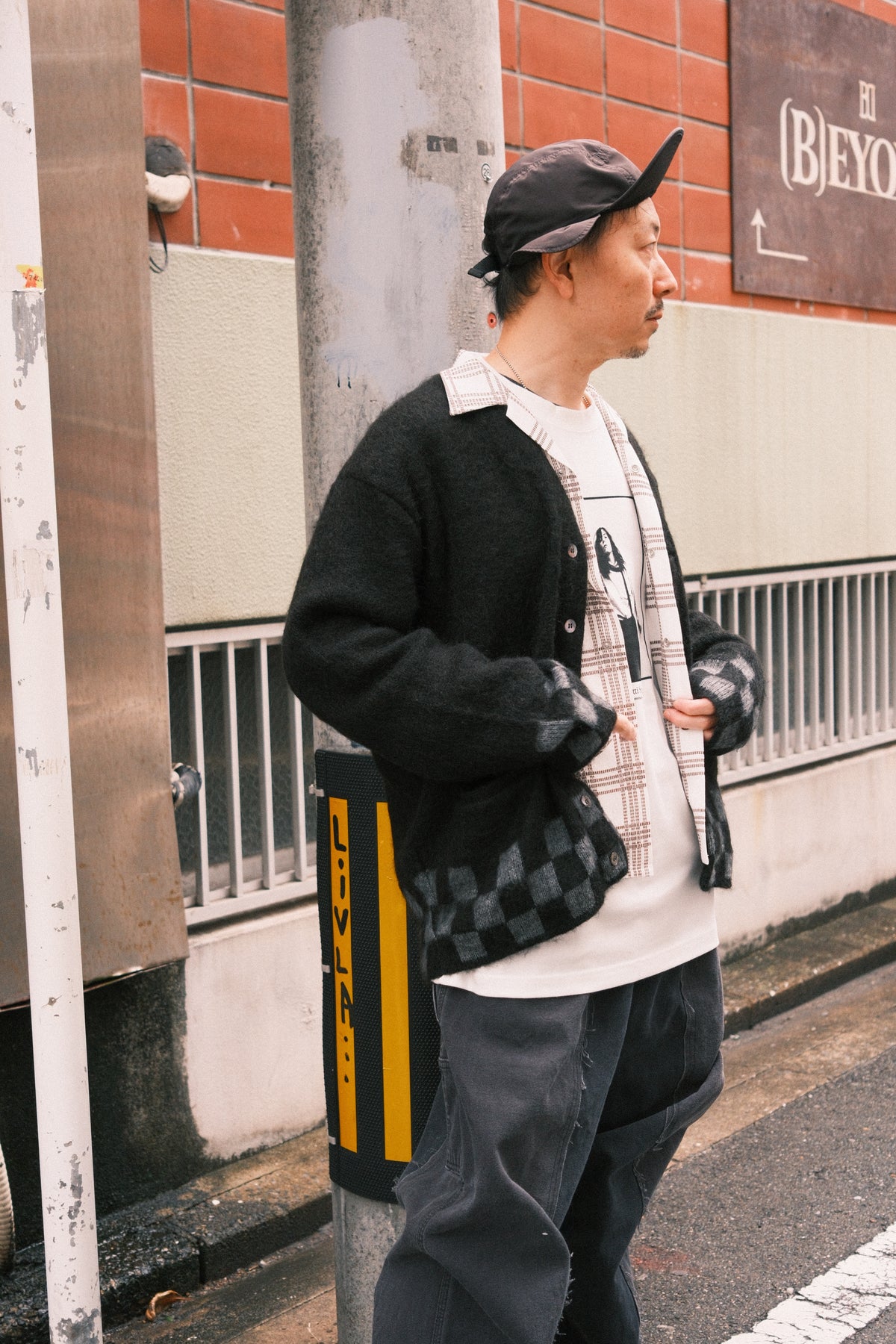TODAY edition : CHECKER MOHAIR CARDIGAN / BLACK