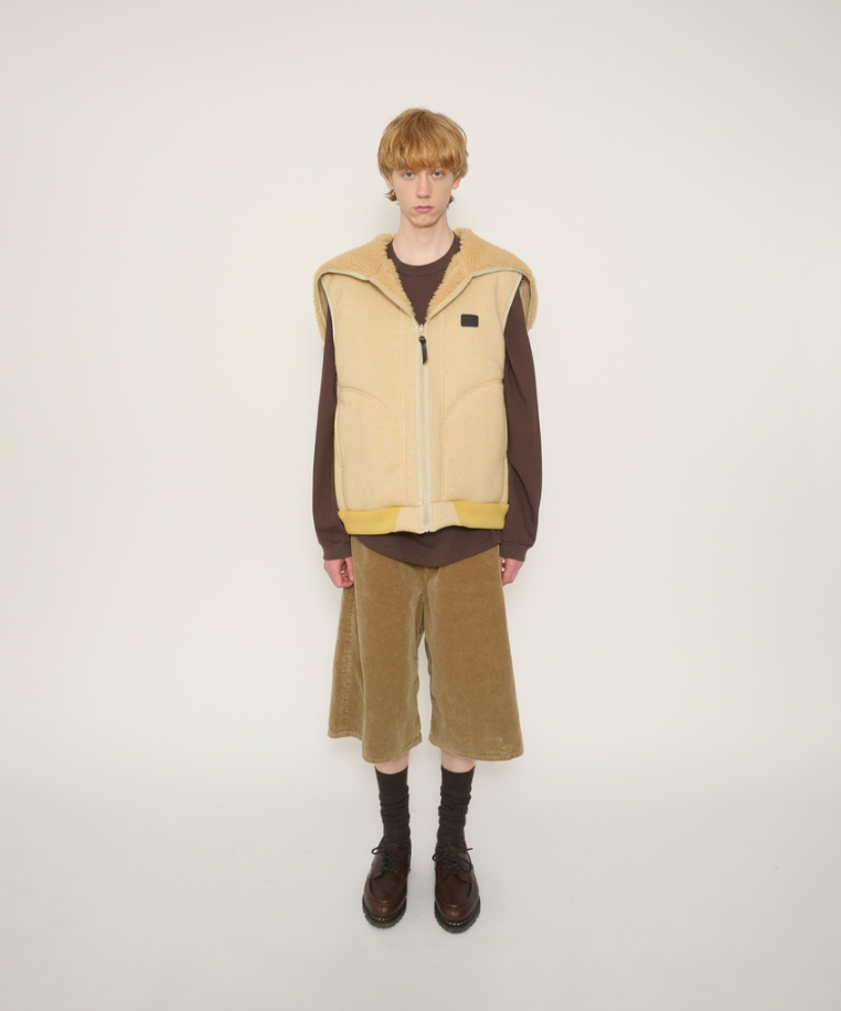 JOHN MASON SMITH / JANE SMITH : POLYESTER BOA FLEECE REVERSIBLE ZIP UP HOODED VEST
