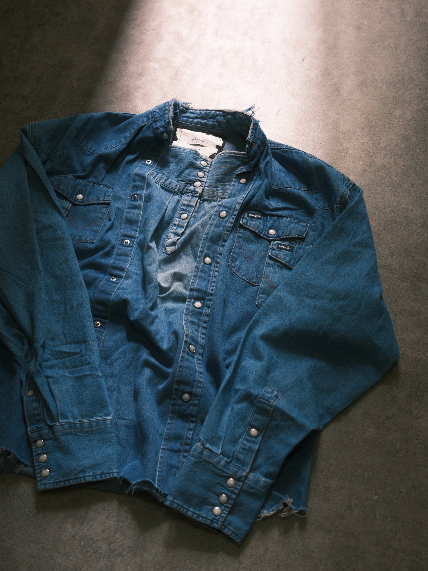 OLDPARK : SLEEVE FRONT SHIRT (DENIM / Fサイズ-1)