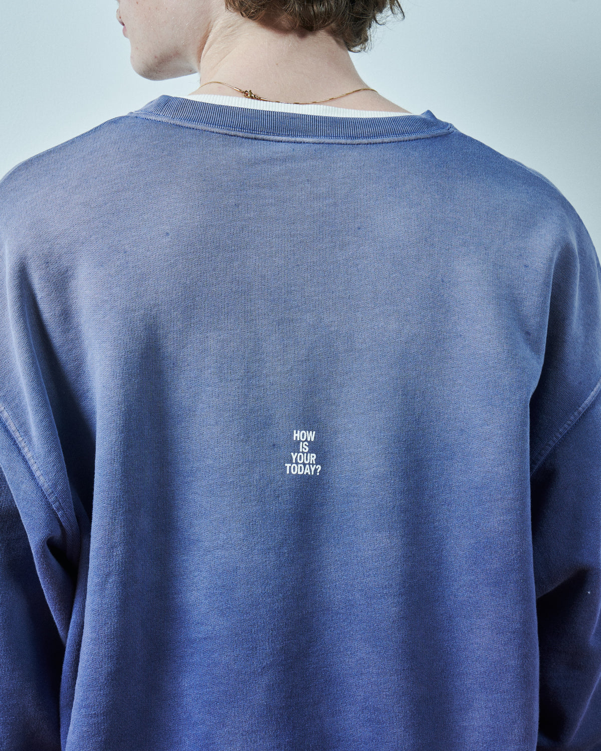 TODAY edition : PATCH MARK SWEATSHIRT / NAVY
