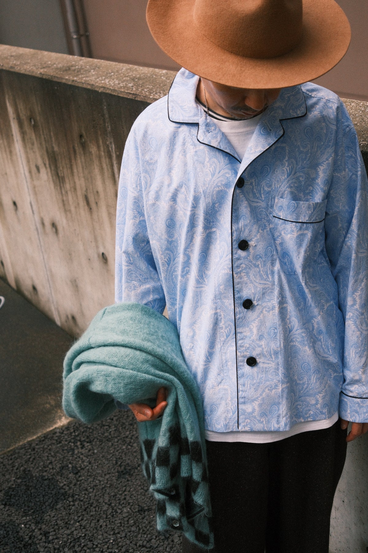 TODAY edition : CHECKER MOHAIR CARDIGAN / BLUE