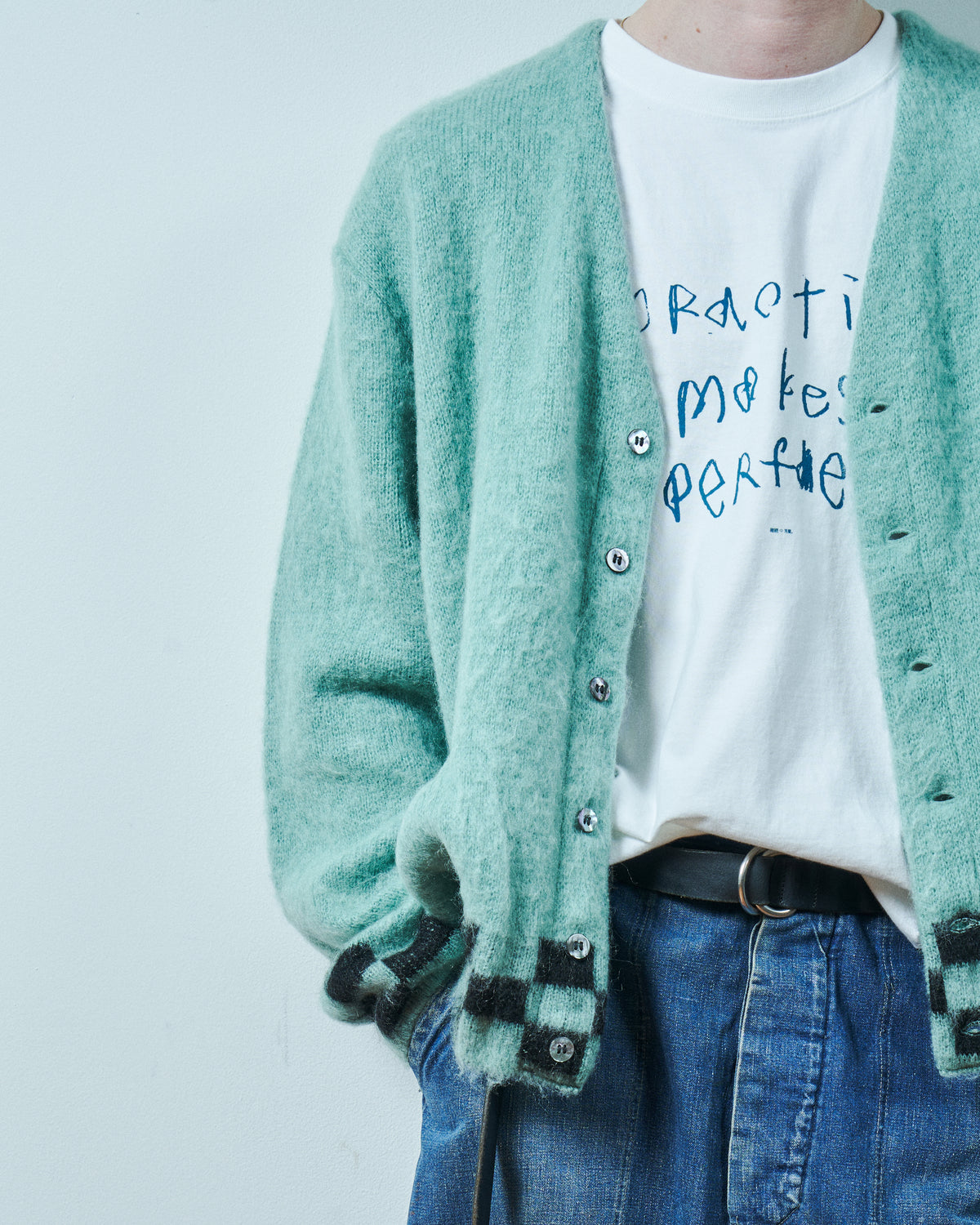 TODAY edition : CHECKER MOHAIR CARDIGAN / BLUE