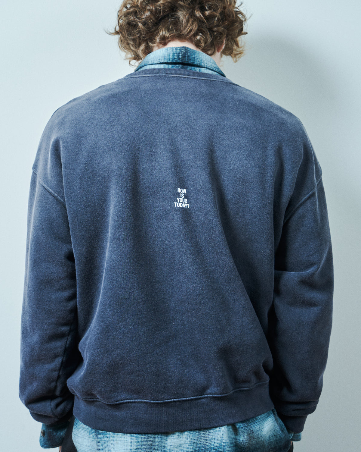 TODAY edition : PATCH MARK SWEATSHIRT / BLACK