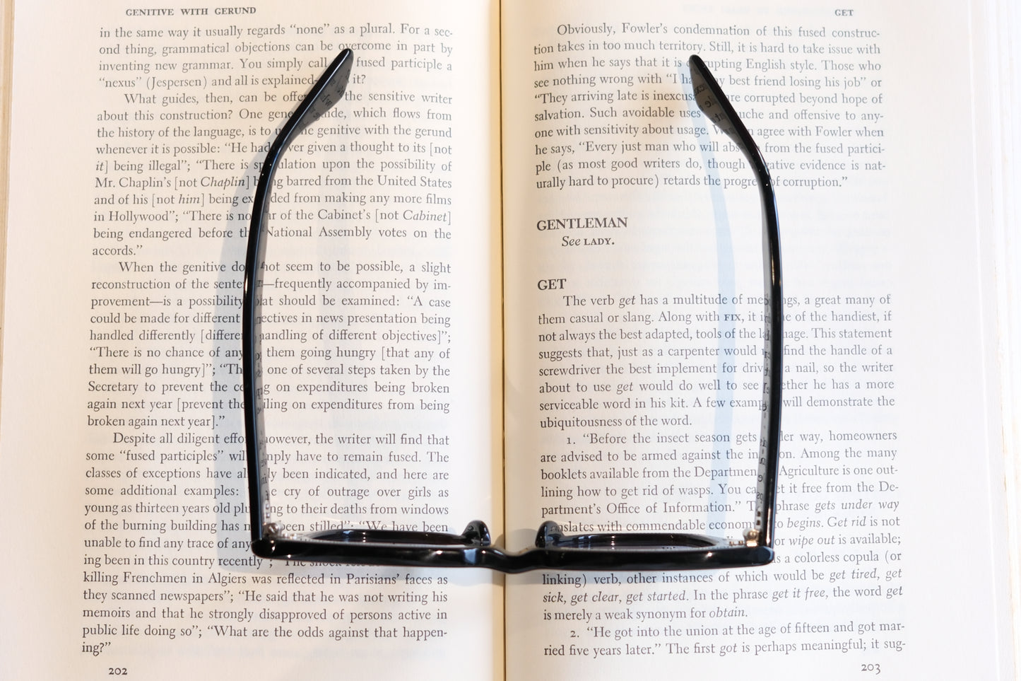 corner : Pre W.F / Record Black