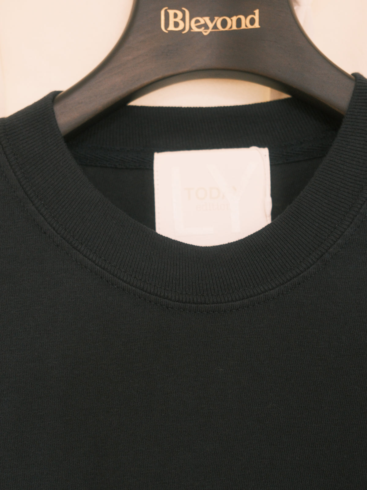 TODAY edition : ART FOR S/S tee / BLACK