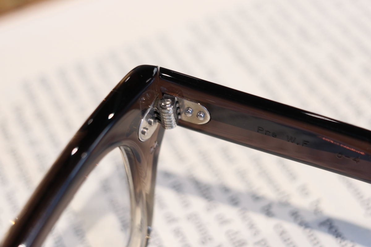 corner : Pre W.F / Brown Fade