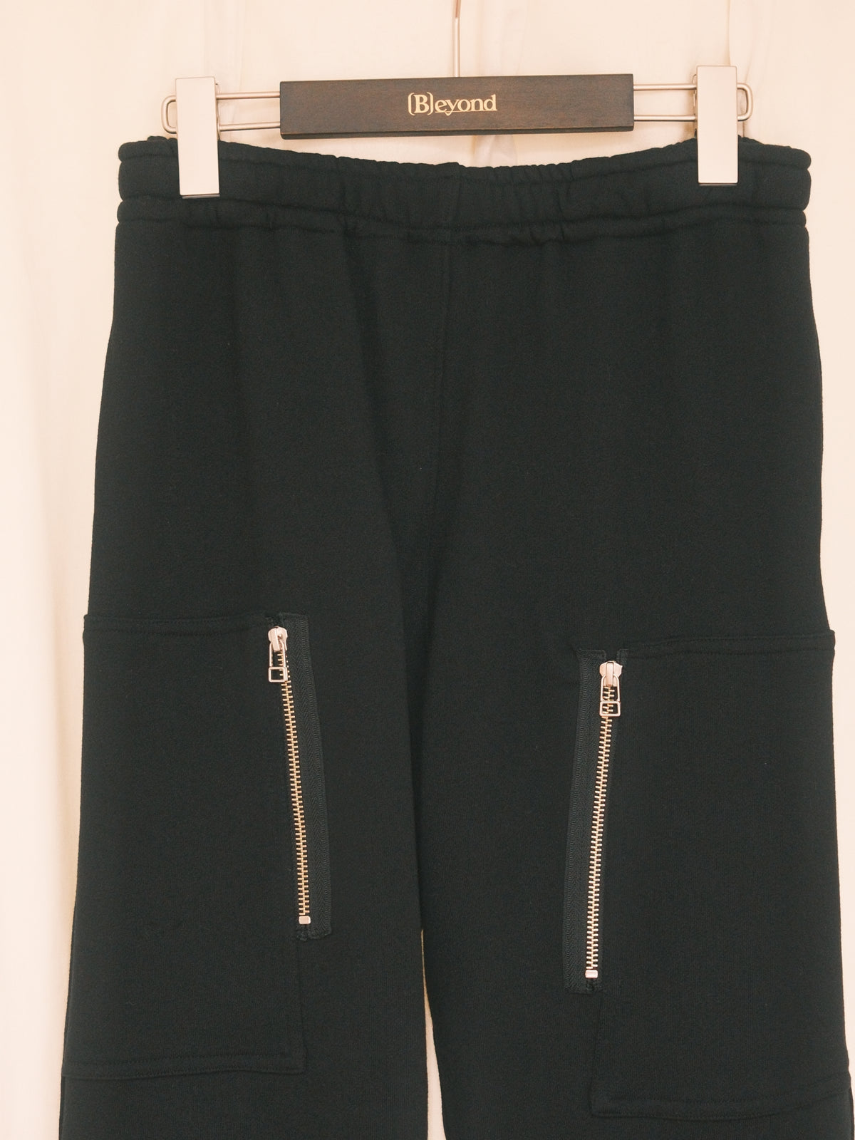 OLDPARK : PARACHUTE SWEAT PANTS (BLACK)