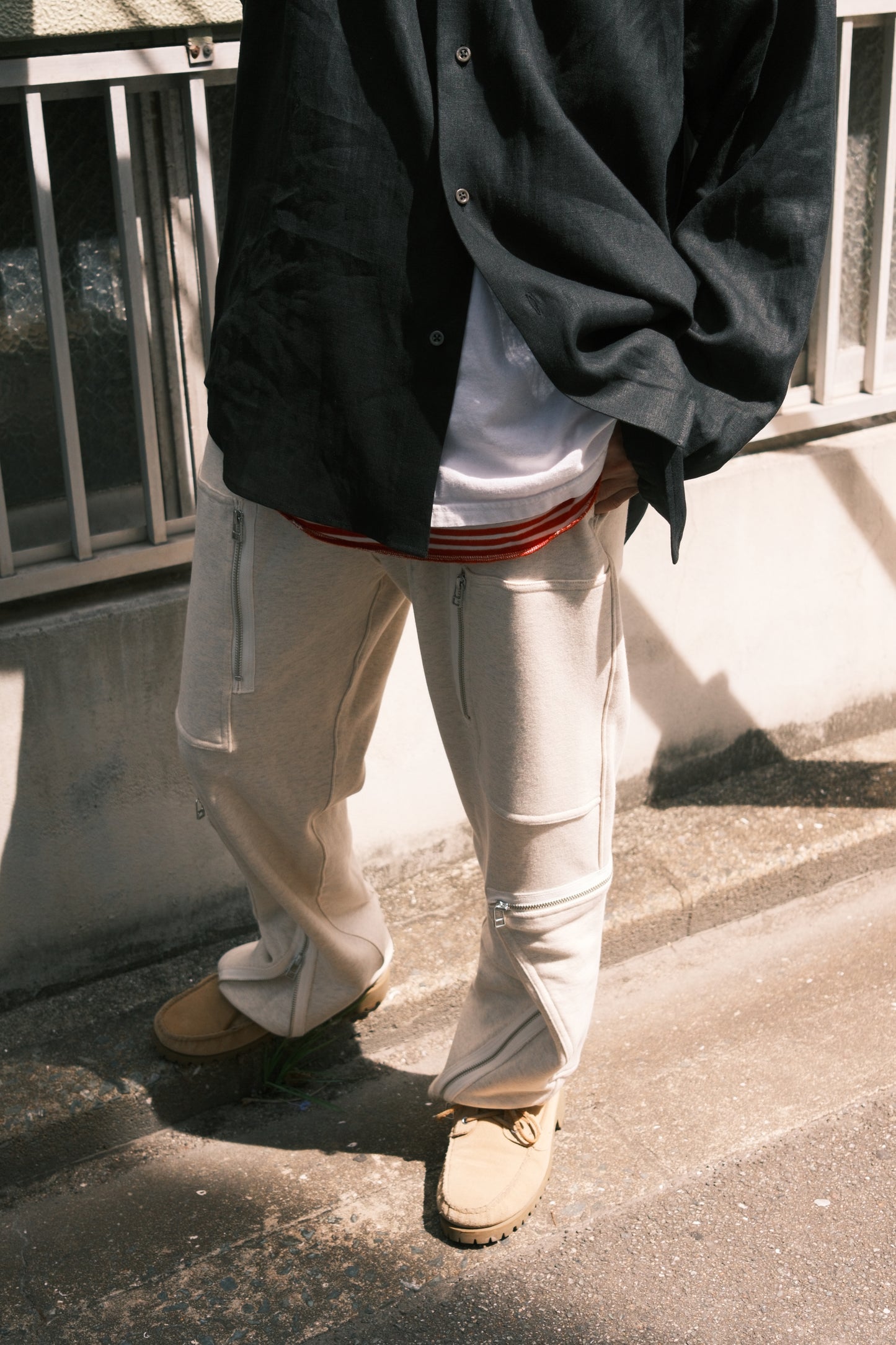 OLDPARK : PARACHUTE SWEAT PANTS (OATMEAL)