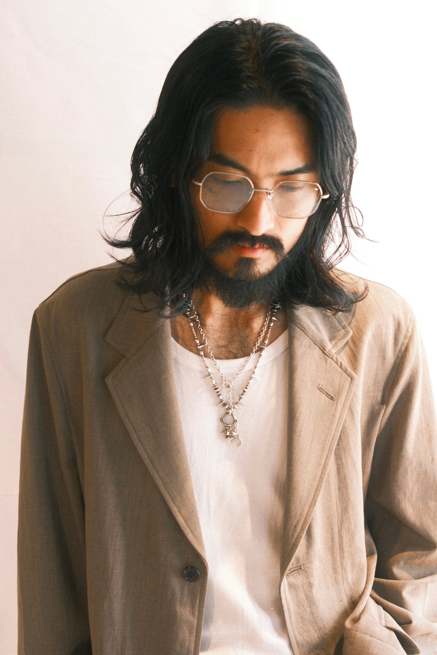 corner : Brautigan / Mat silver
