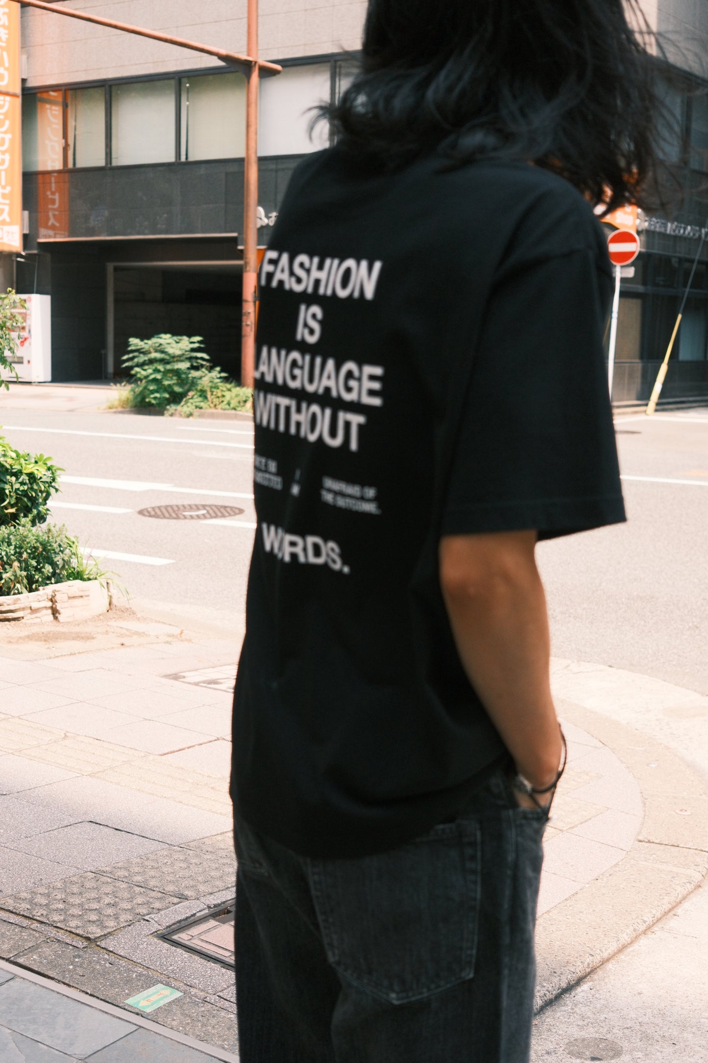 MINEDENIM : FASHION IS LANGUAGE Crewneck Pocket Tee / BLACK