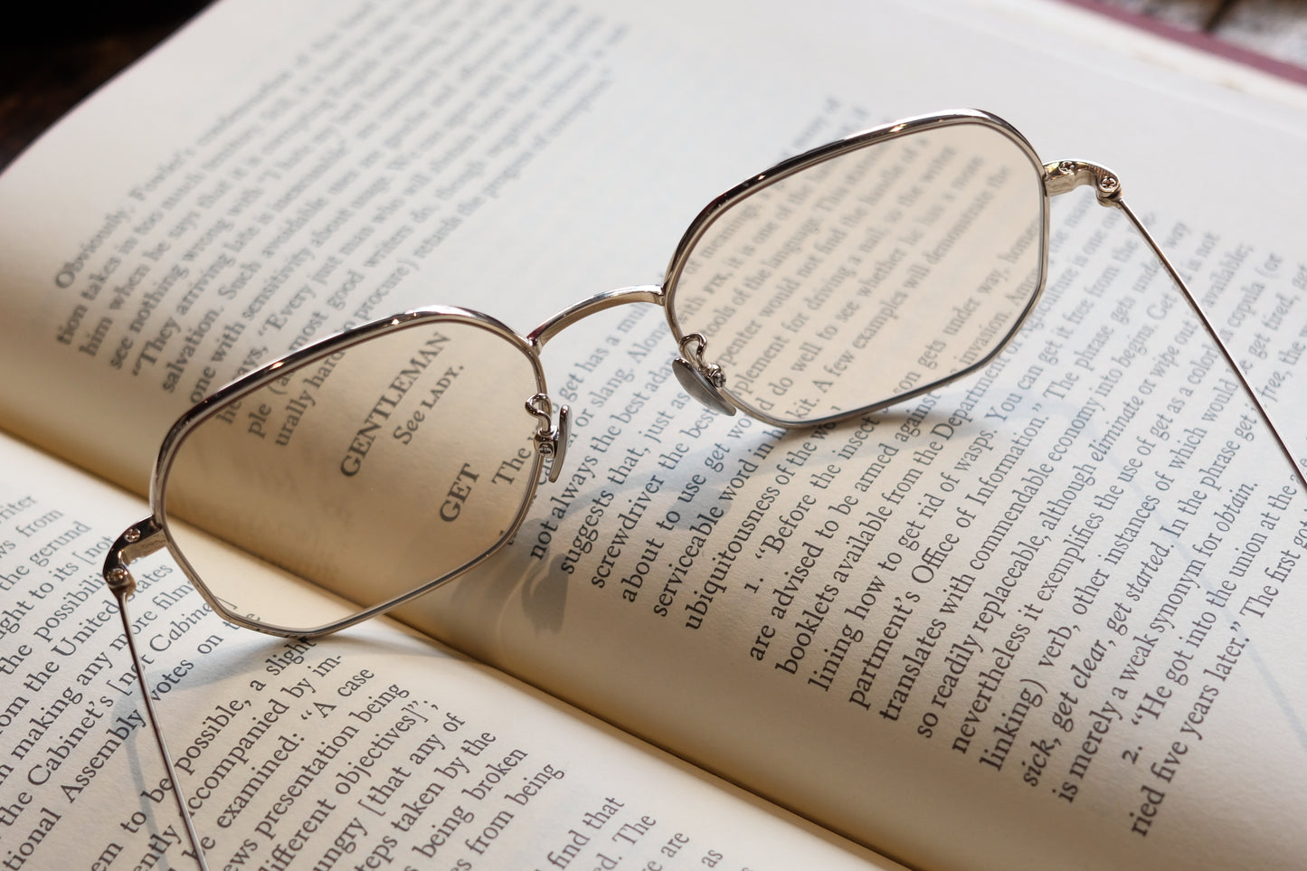 corner : Brautigan / Gold