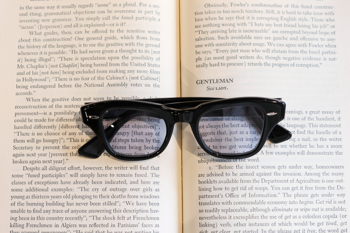 corner : Pre W.F / Record Black