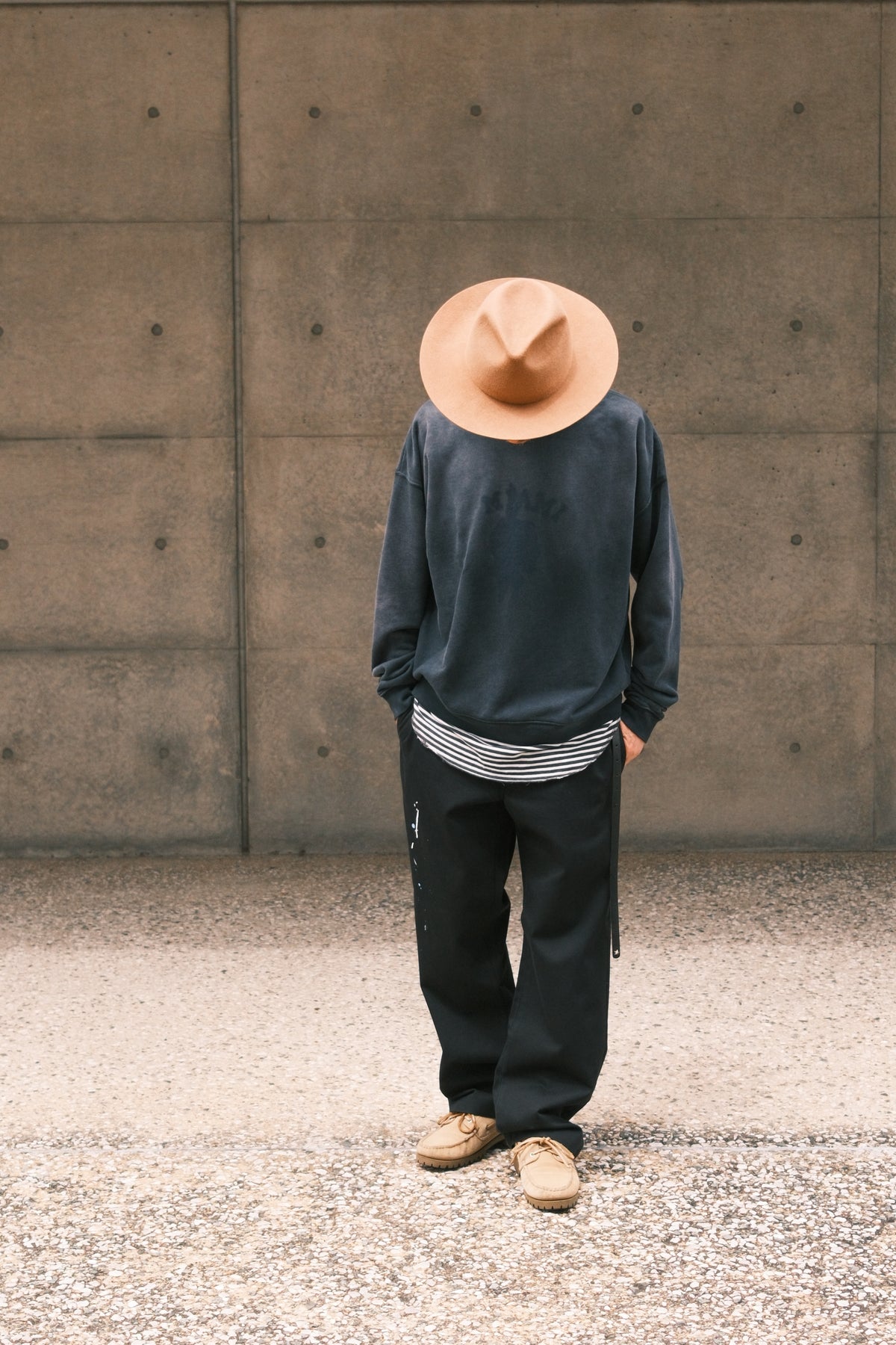 TODAY edition : PATCH MARK SWEATSHIRT / BLACK