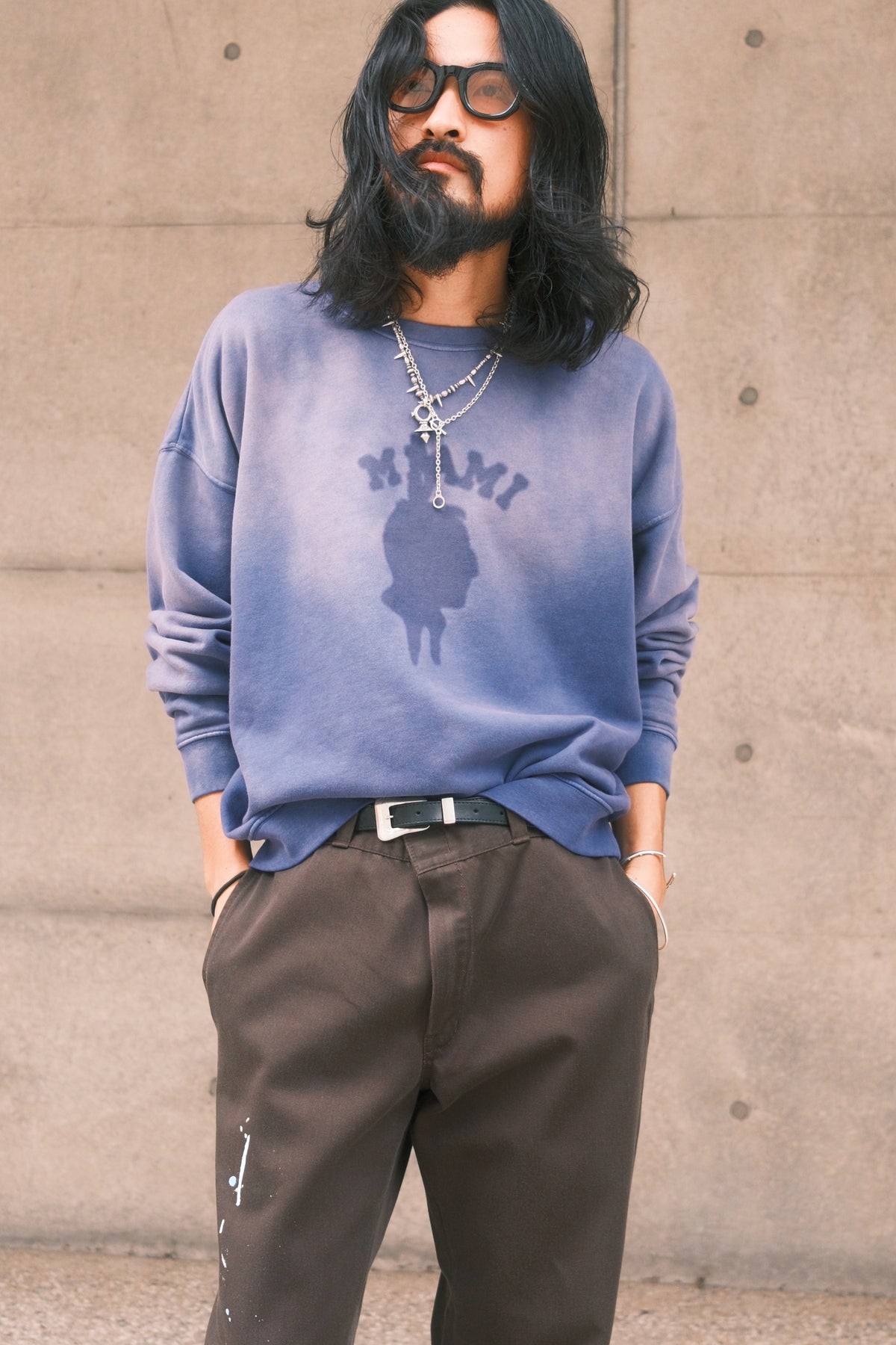 TODAY edition : PATCH MARK SWEATSHIRT / NAVY
