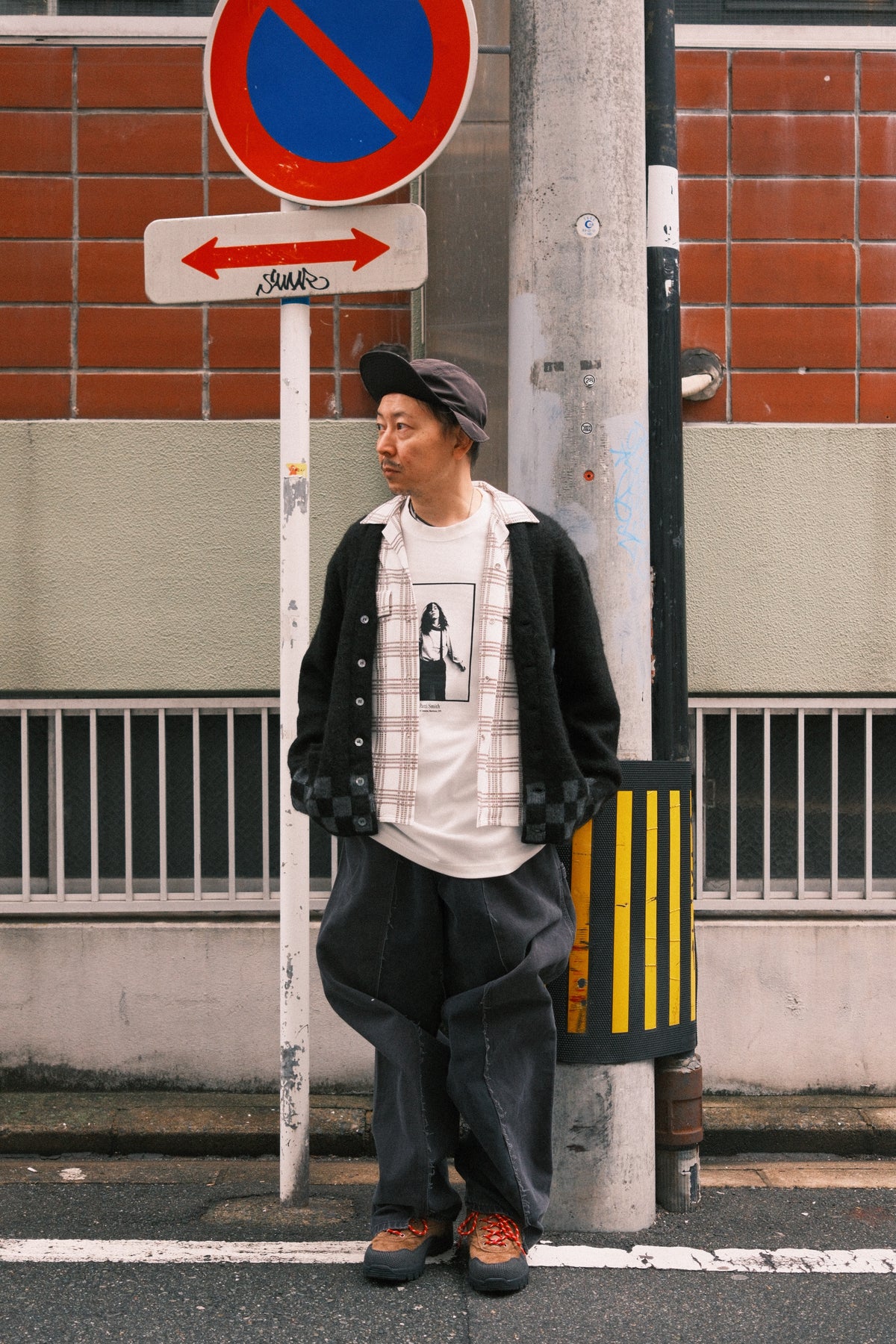 TODAY edition : CHECKER MOHAIR CARDIGAN / BLACK