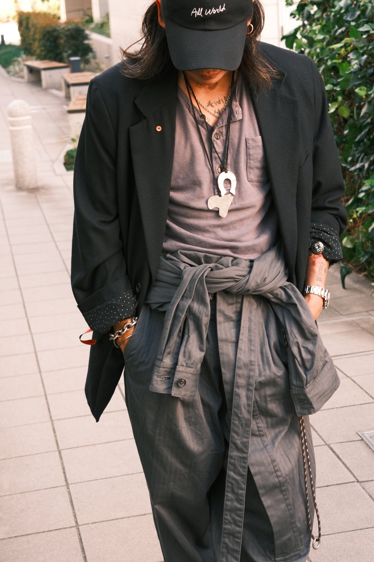 BED j.w. FORD : WCH / Black