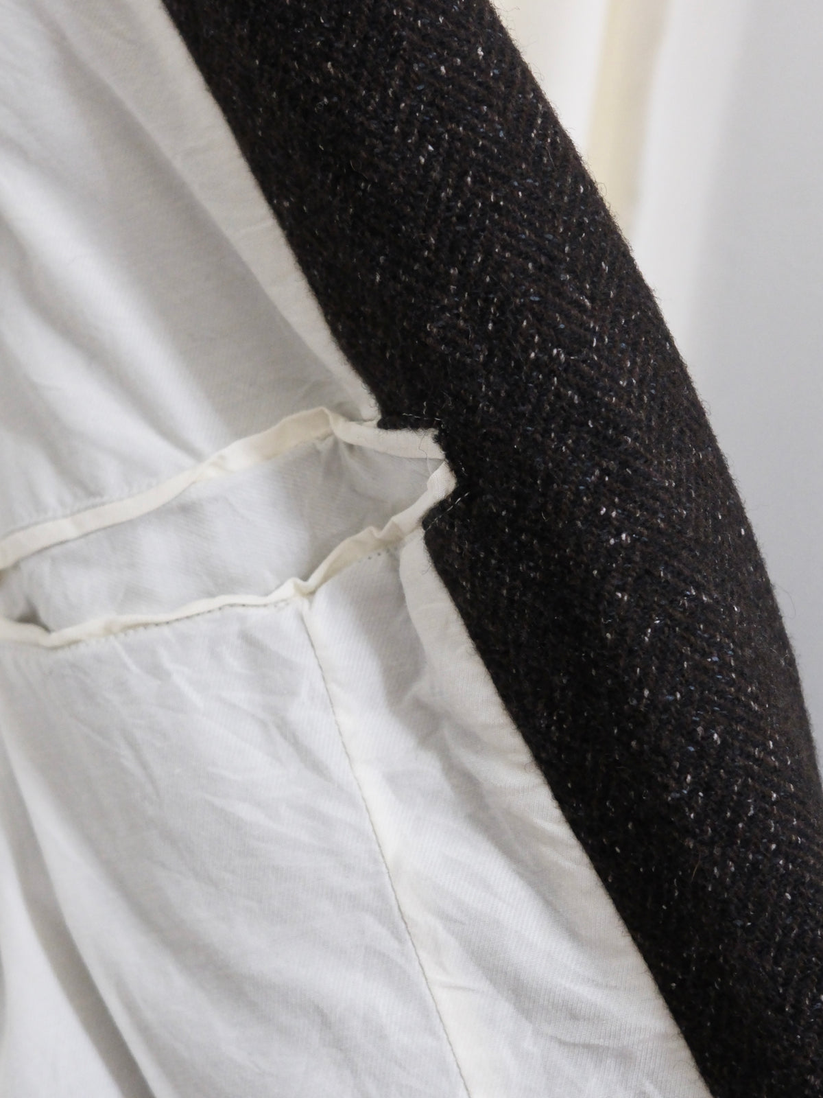 JOHN MASON SMITH / JANE SMITH : GARMENT WASHED SILKNEP TWEED JACKET