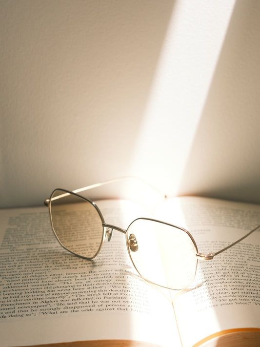 corner : Brautigan / Gold