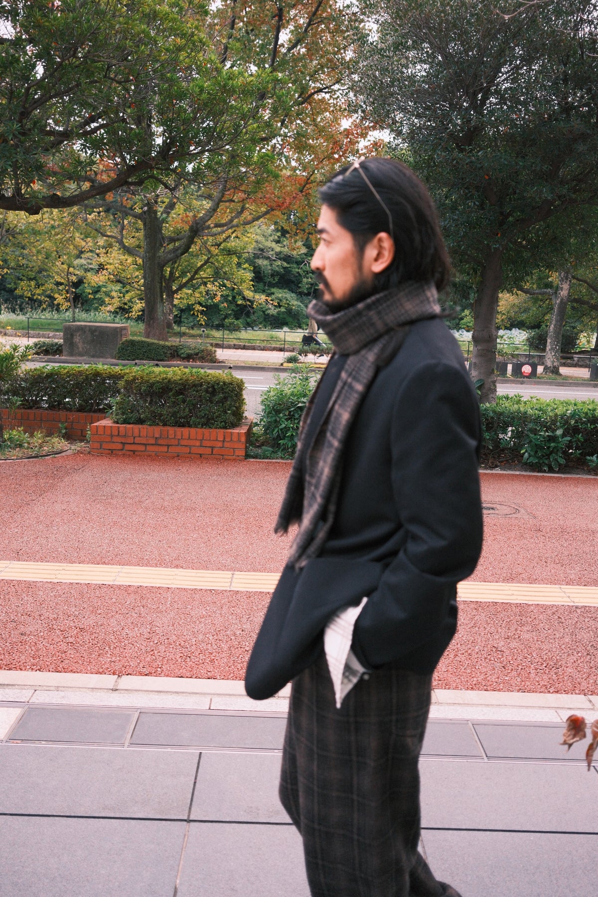 The Letters : FRINGE STOLE -SCHONHERR CHECK WOOL-