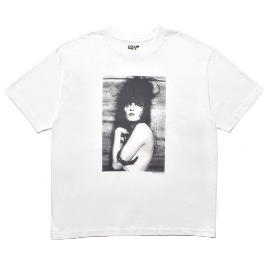 MINEDENIM : Stie-lo × Irina.L "Sideways figure" T-SH