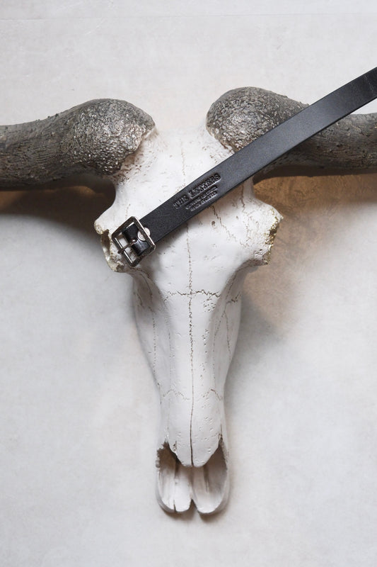 The Letters : GARRISON EMBROIDERY LONG BELT -COW HIDE- / BLACK