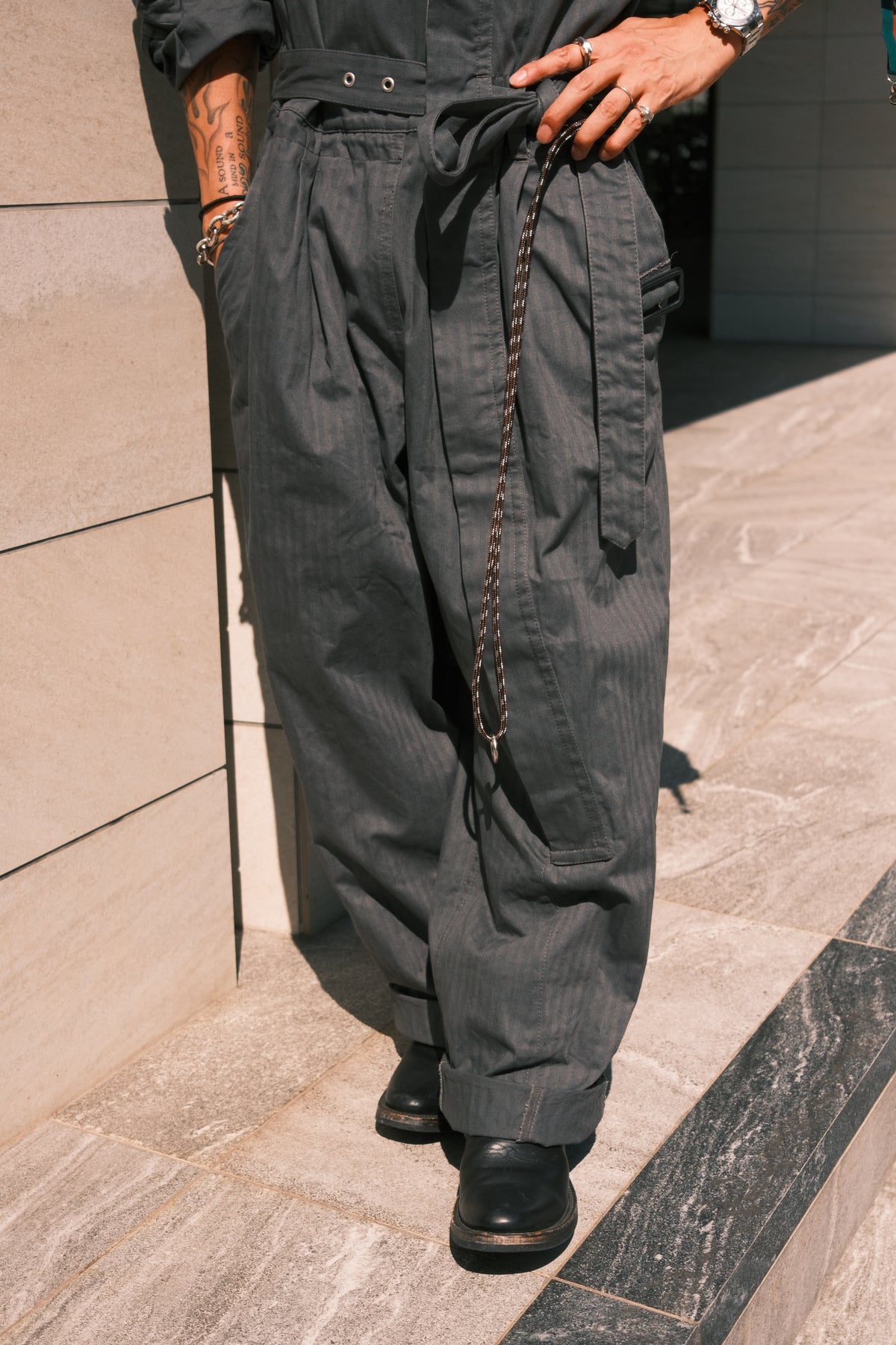 BED j.w. FORD : WCH / Black