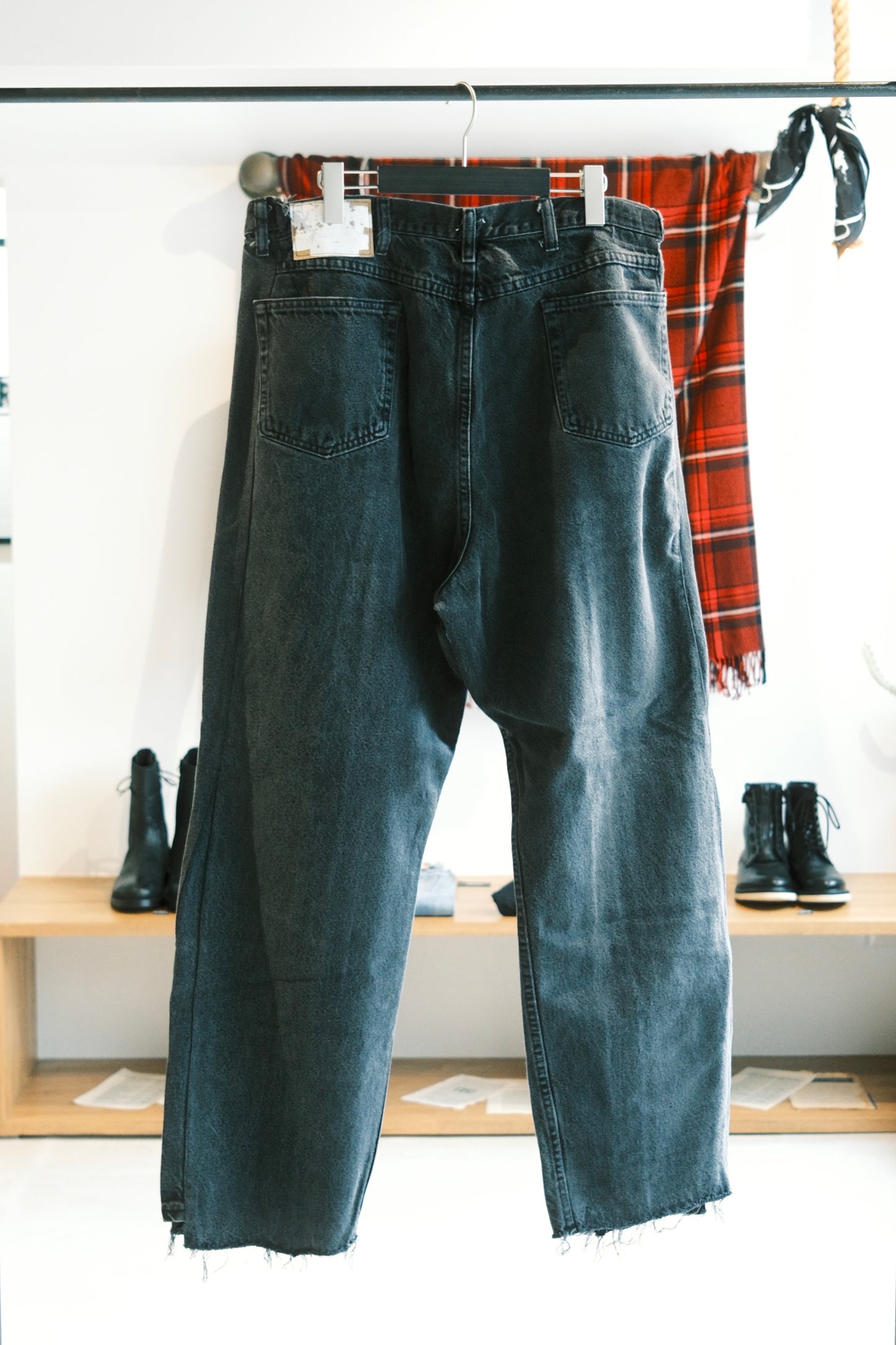 OLDPARK : SWAPPED JEANS (BLACK、XLサイズ)