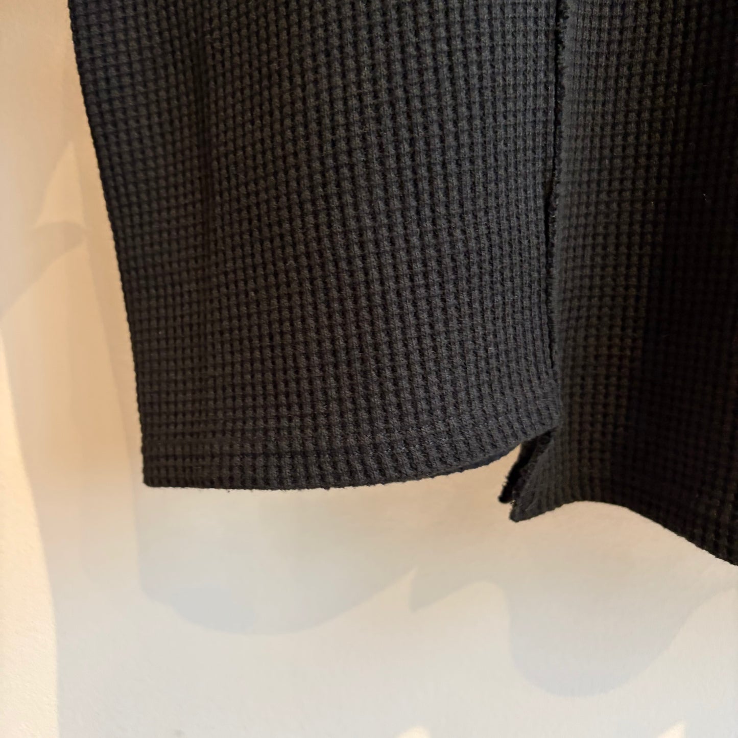OLDPARK : WAFFLE HENLEY L/S (x Healthknit) / BLACK